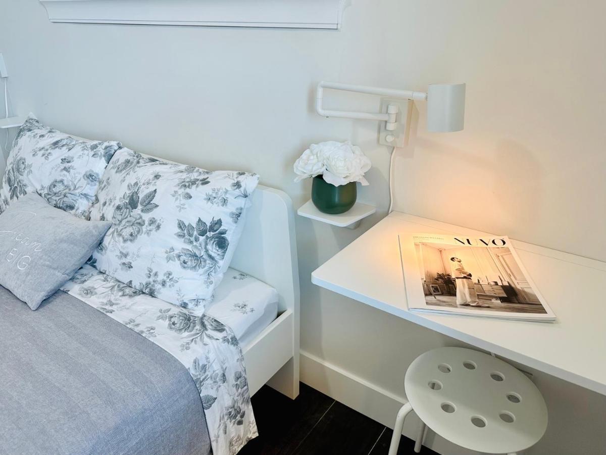 2Br 1.5Ba Full Kitchen Private Guest House - Free Parking - Central Location Ванкувер Экстерьер фото